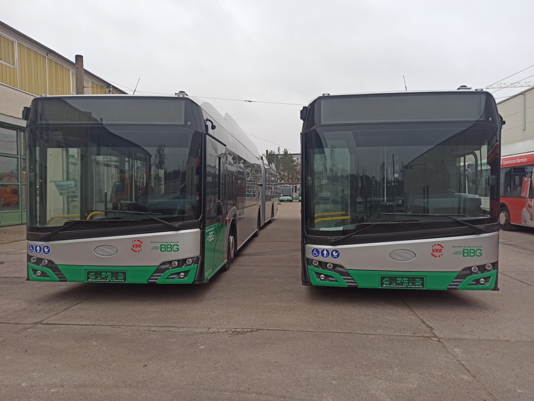 Два новых шарнирно-сочленённых троллейбуса польского типа «Солярис Троллино 18 Кипе» в автобусно-троллейбусный парк Эберсвальде «Нордэнд»